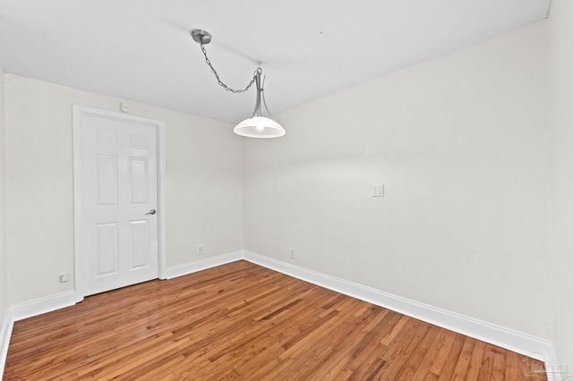 162 W Burgess Rd, Pensacola, FL 32503