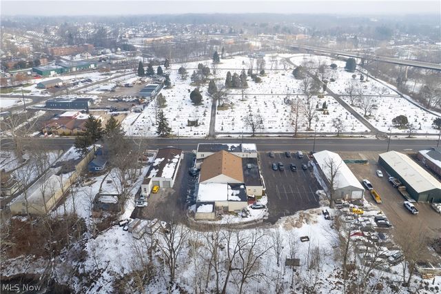 954 Broadway Avenue, Bedford, OH 44146