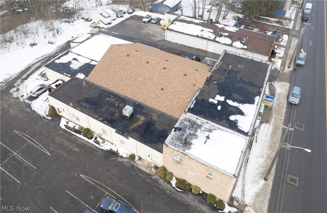 954 Broadway Avenue, Bedford, OH 44146