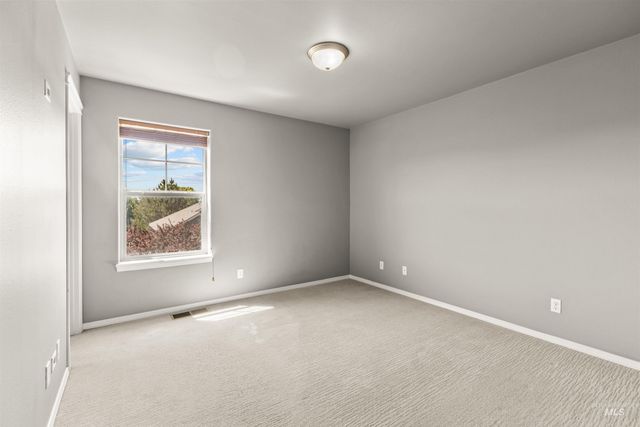 566 Pine Island Lane, Boise, ID 83709