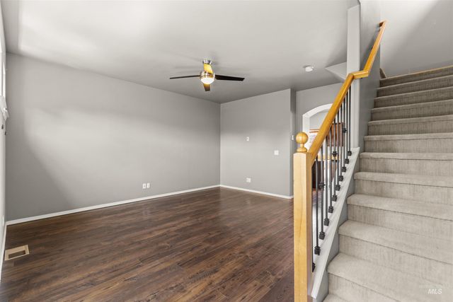 566 Pine Island Lane, Boise, ID 83709