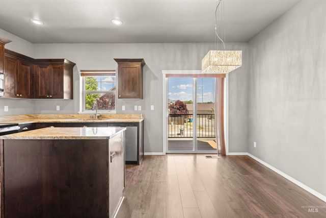 566 Pine Island Lane, Boise, ID 83709