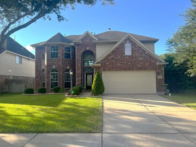 3526 Pine Valley Drive, Pearland, TX 77581