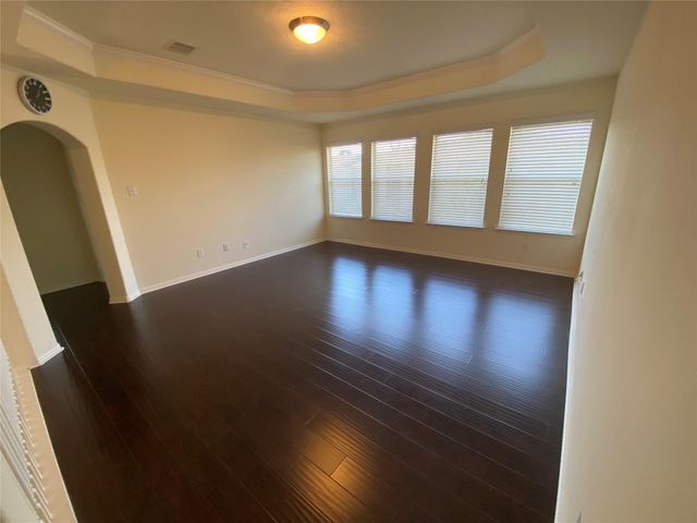 3526 Pine Valley Drive, Pearland, TX 77581