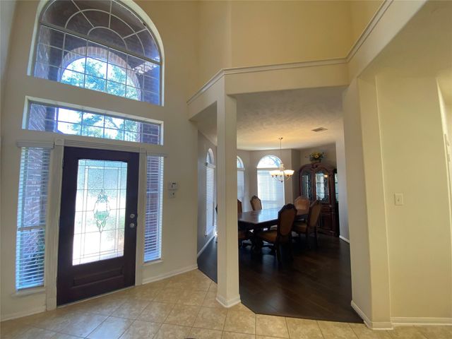 3526 Pine Valley Drive, Pearland, TX 77581