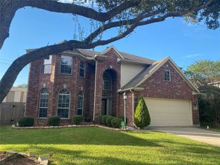 3526 Pine Valley Drive, Pearland, TX 77581