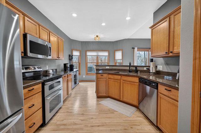 2000 Buckingham Road, Stoughton, WI 53589