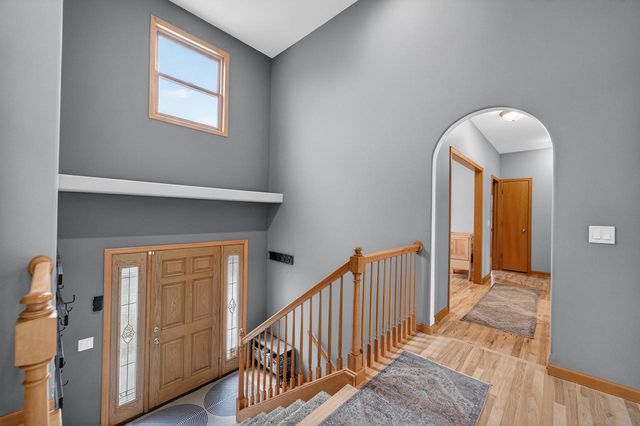 2000 Buckingham Road, Stoughton, WI 53589