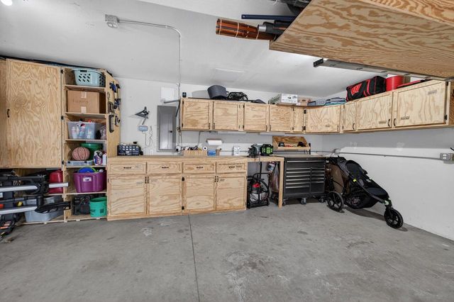 2000 Buckingham Road, Stoughton, WI 53589