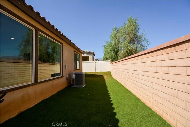 1532 Sky Vista Way, Beaumont, CA 92223