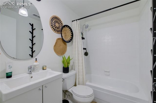 4997 Iron Horse Trail, Colorado Springs, CO 80917