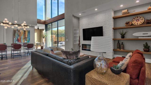 6525 E CAVE CREEK Road 14, Cave Creek, AZ 85331