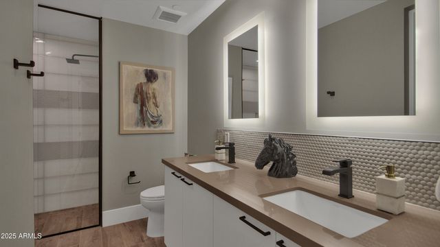 6525 E CAVE CREEK Road 14, Cave Creek, AZ 85331