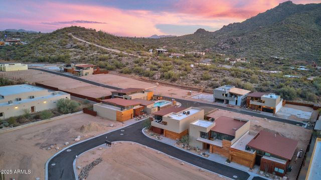 6525 E CAVE CREEK Road 14, Cave Creek, AZ 85331