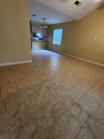 1158 Glenda Street, Pearland, TX 77581