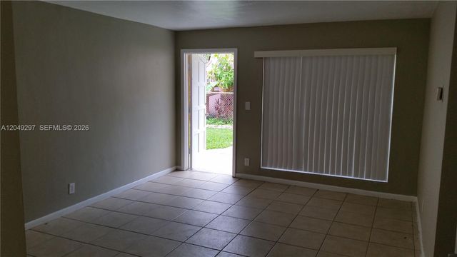 5900 NW 16th Place 2, Sunrise, FL 33313