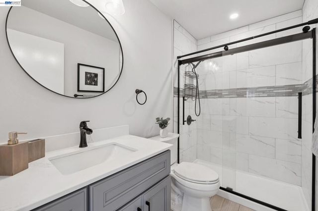3547 Magnolia Dr, Alameda, CA 94502