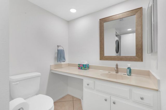 72964 Ken Rosewall Lane, Palm Desert, CA 92260