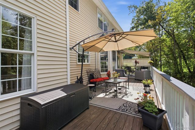 49 Millstream Court, Pawling, NY 12564