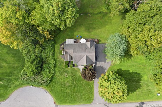 49 Millstream Court, Pawling, NY 12564