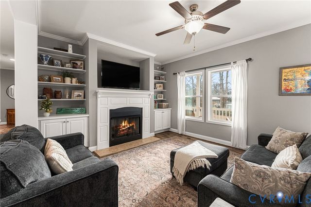 613 Doctors Point Rd, Lottsburg, VA 22511