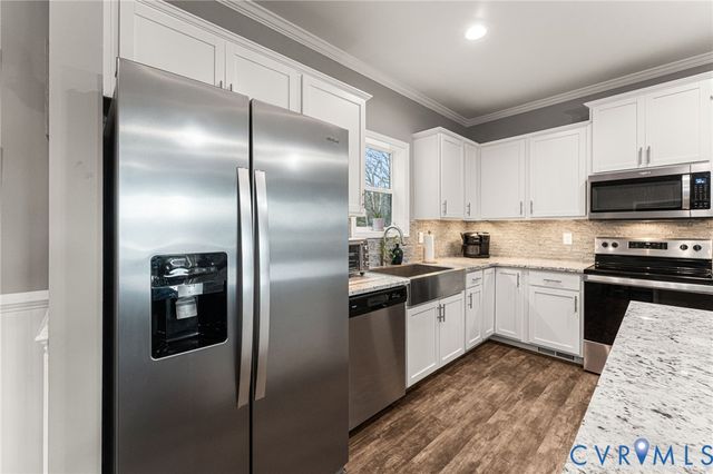 613 Doctors Point Rd, Lottsburg, VA 22511