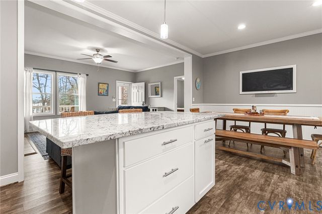 613 Doctors Point Rd, Lottsburg, VA 22511