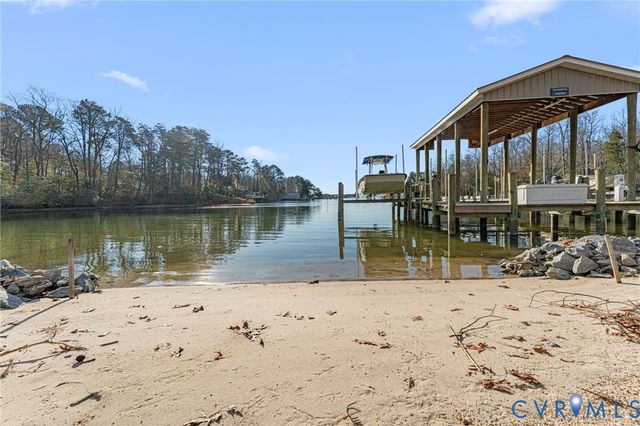 613 Doctors Point Rd, Lottsburg, VA 22511