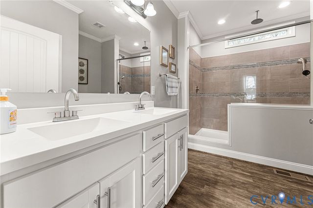 613 Doctors Point Rd, Lottsburg, VA 22511