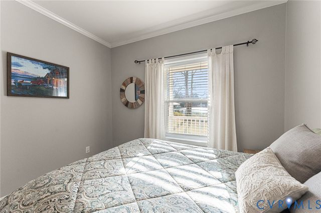 613 Doctors Point Rd, Lottsburg, VA 22511