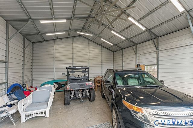 613 Doctors Point Rd, Lottsburg, VA 22511