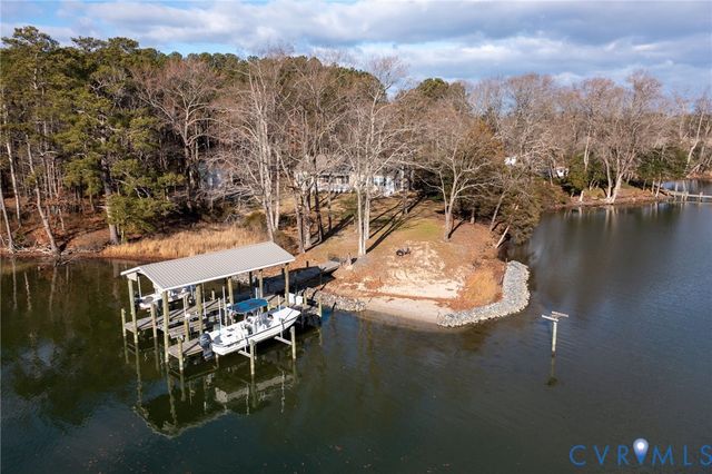 613 Doctors Point Rd, Lottsburg, VA 22511