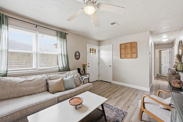 1092 Winchester Road, Irvine, KY 40336