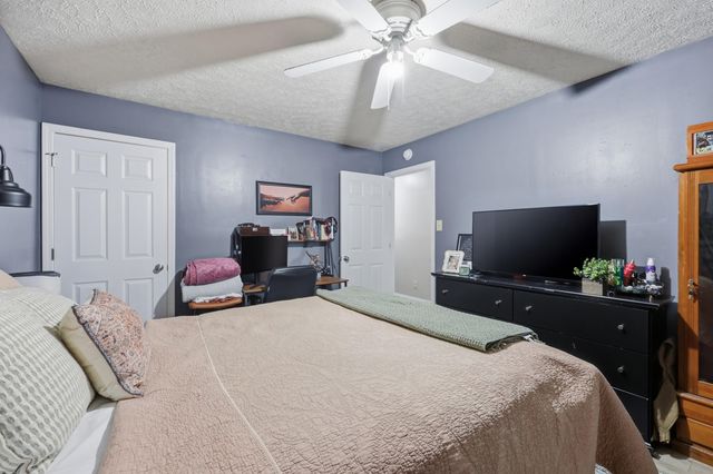 1092 Winchester Road, Irvine, KY 40336