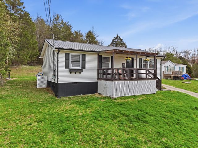 1092 Winchester Road, Irvine, KY 40336