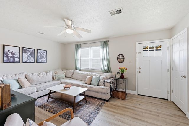 1092 Winchester Road, Irvine, KY 40336