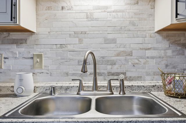 1092 Winchester Road, Irvine, KY 40336