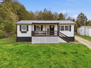 1092 Winchester Road, Irvine, KY 40336