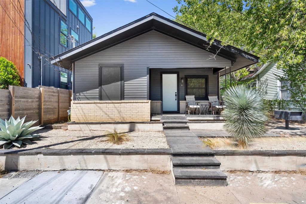 2204 Santa Rita ST, Austin, TX 78702