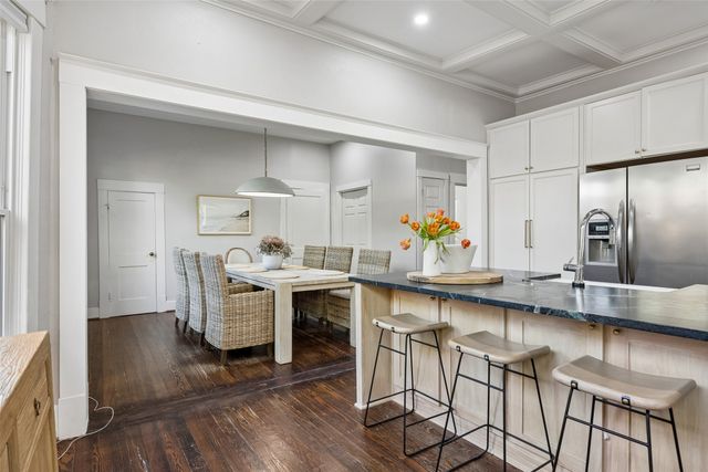 628 Woodlawn Avenue, Dallas, TX 75208