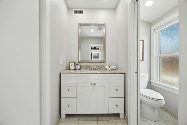 628 Woodlawn Avenue, Dallas, TX 75208