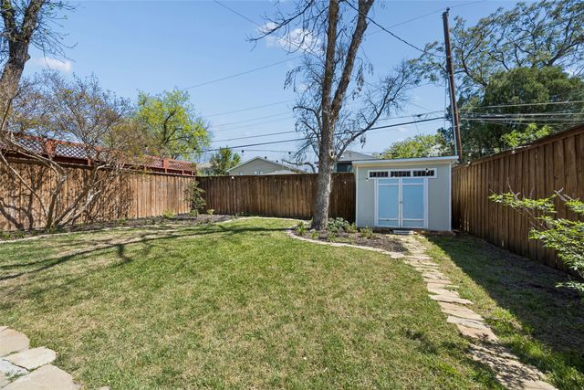628 Woodlawn Avenue, Dallas, TX 75208