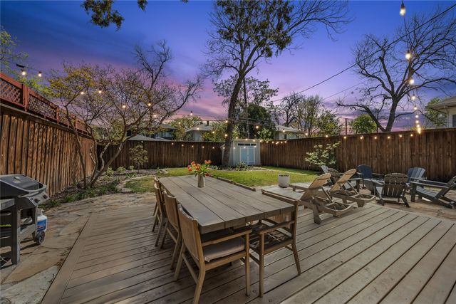628 Woodlawn Avenue, Dallas, TX 75208