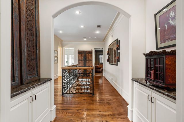 5615 Pine Forest Road, Houston, TX 77056