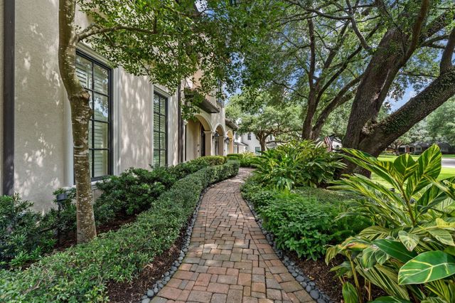 5615 Pine Forest Road, Houston, TX 77056