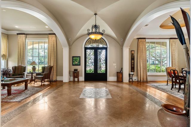 5615 Pine Forest Road, Houston, TX 77056