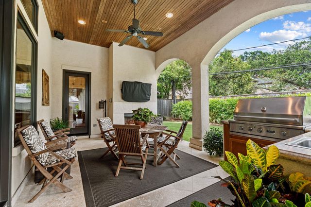 5615 Pine Forest Road, Houston, TX 77056