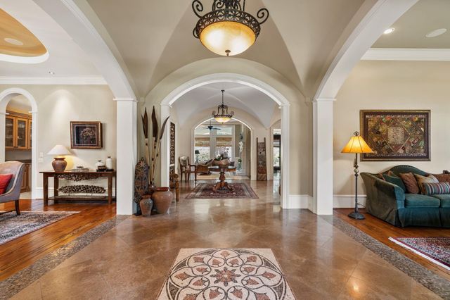 5615 Pine Forest Road, Houston, TX 77056