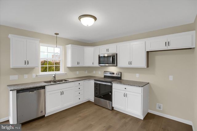 79 ST ANDREWS WAY, Selinsgrove, PA 17870