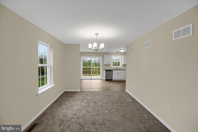 79 ST ANDREWS WAY, Selinsgrove, PA 17870